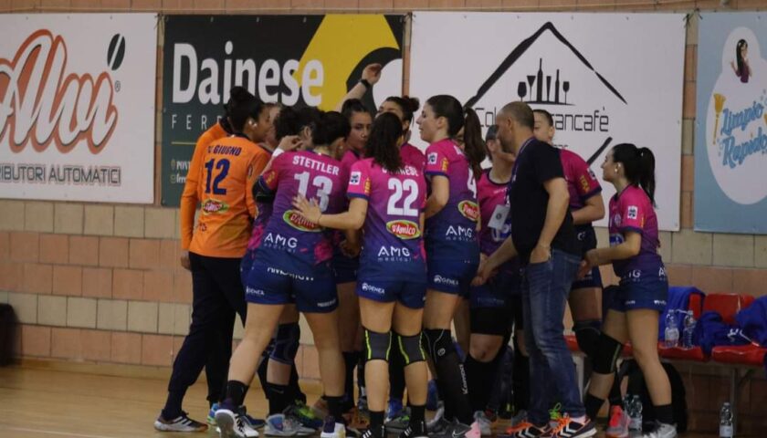 Playoff Scudetto. Gara 2 di semifinale, alla Palumbo in campo Jomi e Pontinia. Dalla Costa: “Vogliamo il sostegno dei nostri tifosi”.