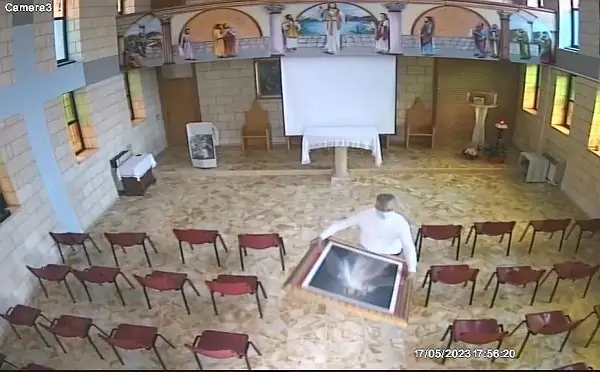 Salerno, i ragazzi di Mariconda fermano il ladro e recuperano il quadro rubato in Chiesa