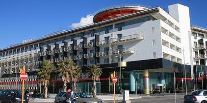 Grand Hotel, Celano presenta interrogazione