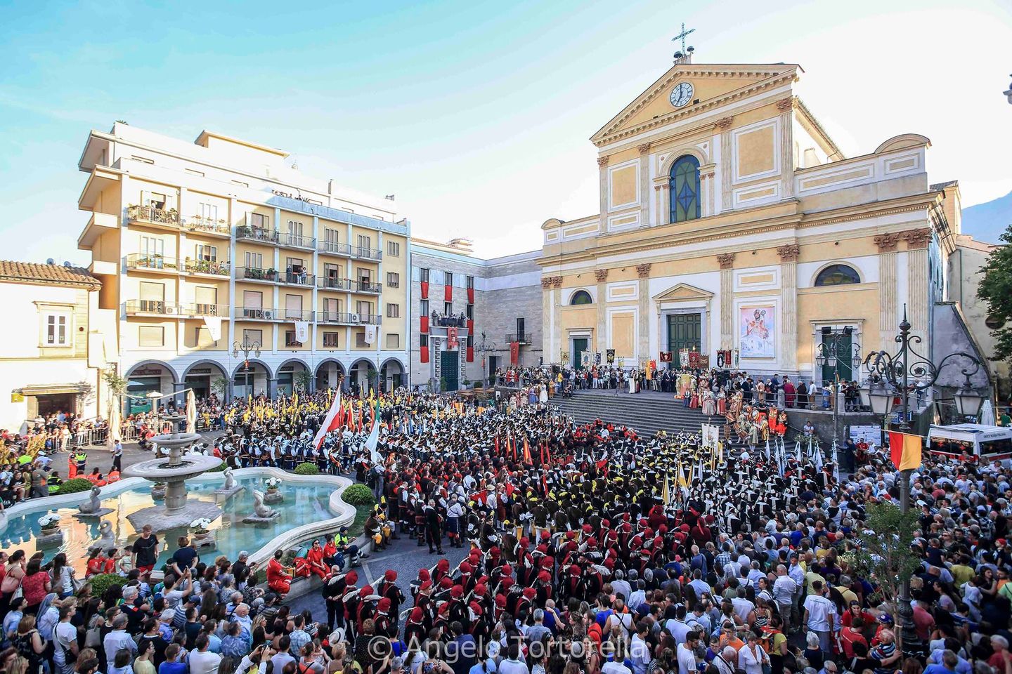 A CAVA DE' TIRRENI TORNA LA FESTA DI MONTE CASTELLO il Giornale di
