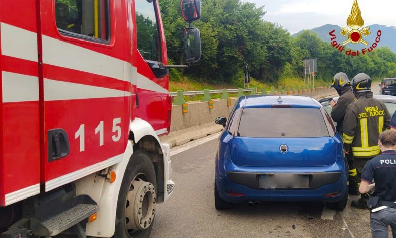 Incidente sul Raccordo con morte di una 41enne, indagati marito e un altro giovane automobilista