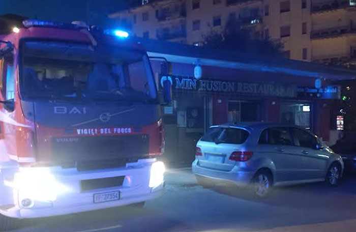 Fiamme nel ristorante cinese ad Eboli