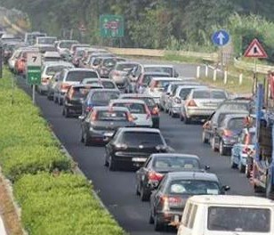 Traffico sulla Salerno/Avellino, Anas sotto accusa. Sindaci sul piede di guerra