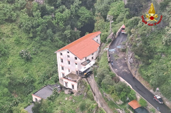 Bus precipitato a Ravello, indagati 7 funzionari della Provincia di Salerno