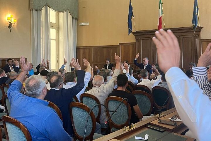 Provincia, approvato il Bilancio di previsione