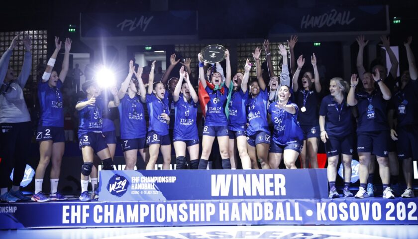 Pallamano. Le salernitane Rossomando e Stellato sul tetto d’Europa. Festa Azzurra per la vittoria dei W19 EHF Championships.