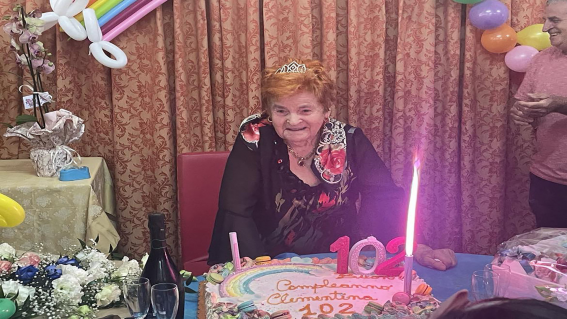 Aquara in festa per i 102 anni di nonna Clementina