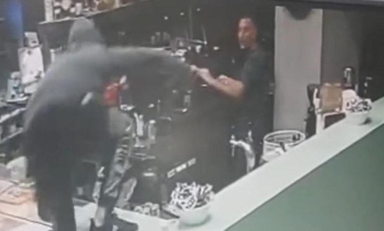 Salerno, rapina al bar a Mercatello: arrestato, aveva tentato la rapina anche in una panineria