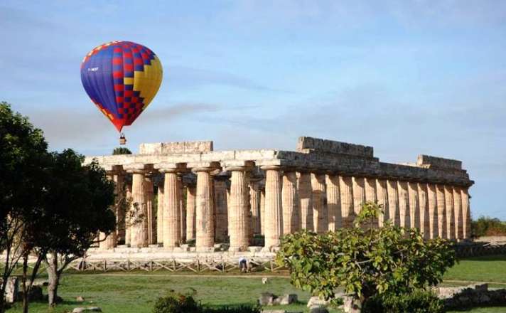 A Paestum il raduno internazione di mongolfiere