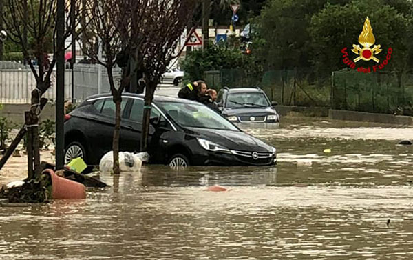 ALLUVIONE TOSCANA, PARTITA LA COLONNA MOBILE REGIONE CAMPANIA