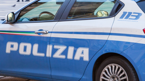 Aggressione a Salerno con frasi razziste e pestaggio di due donne, arrestati