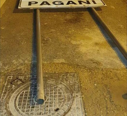 Pagani. Ex zona contestata: segati i cartelli per la rideterminazione del confine, la maggioranza fa chiarezza