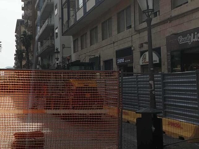 Lavori sul corso Vittorio Emanuele, il cantiere sarà smontato