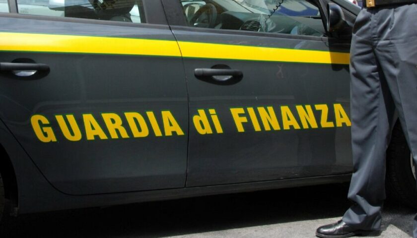 GUARDIA DI FINANZA: CONCORSO PER 16 ALLIEVI UFFICIALI