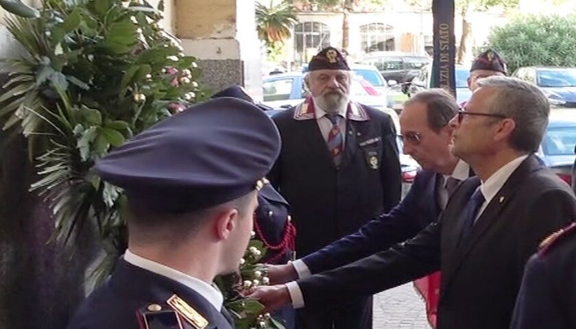 IL QUESTORE DI SALERNO CONTICCHIO COMMEMORA I CADUTI DELLA POLIZIA DI STATO