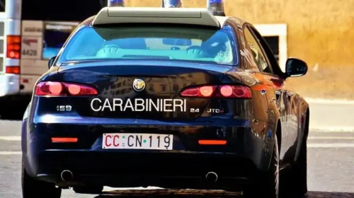 Torna ad avvicinarsi alla ex, arrestato ebolitano