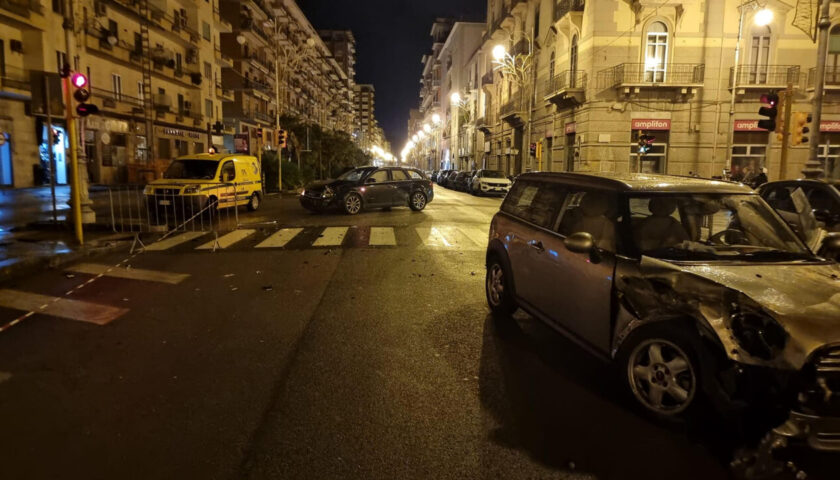 Incidente in Corso Garibaldi a Salerno: automobilisti in ospedale