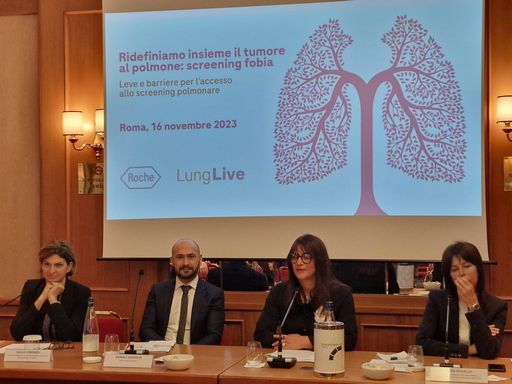 Tumore polmone, per fare prevenzione gli italiani devono saperne di più