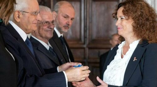 A Salerno evento ricerca oncologica: alla prof. Lucia Del Mastro premio dall’Associazione Angela Serra
