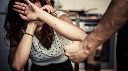 Capaccio Paestum, mamma aggredita: minore fa arrestare il padre