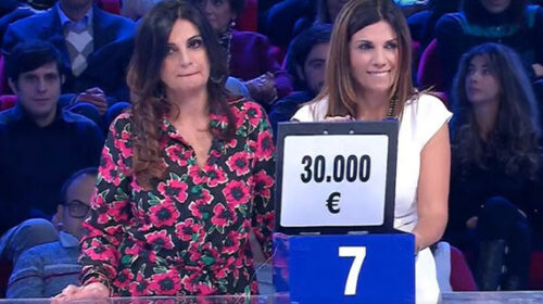 La Salernitana Fiorangela Giugliano vince 30mila euro ad “Affari Tuoi”