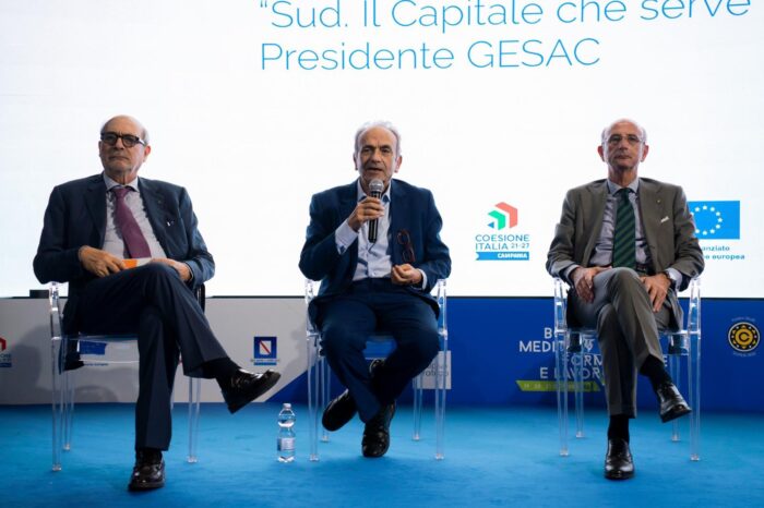 BATTIPAGLIA, STUDENTI A LEZIONE DI FUTURO CON CARLO BORGOMEO