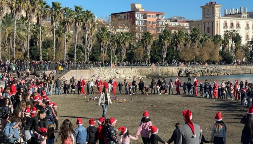 SALERNO, DOMENICA  BABBO NATALE VIENE DAL MARE…E NON SOLO