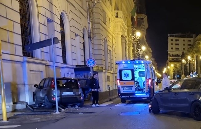 Report dei sinistri stradali a Salerno, incidenti in aumento a Salerno ma calano morti e feriti