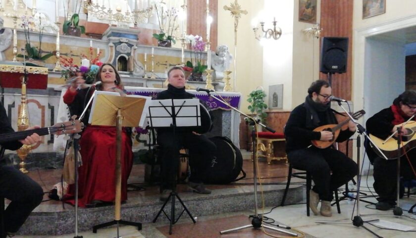 A Vietri sul Mare domani con “La Musica incontra la Ceramica” concerto de “I Musicastoria” ad Albori