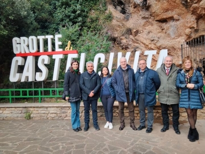 “L’isola che ti premia”, sottoscritto protocollo d’intesa tra Baronissi e Castelcivita