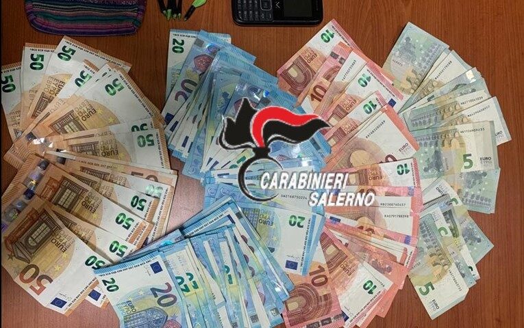 Salerno, sorpreso a spacciare cocaina: arrestato pusher