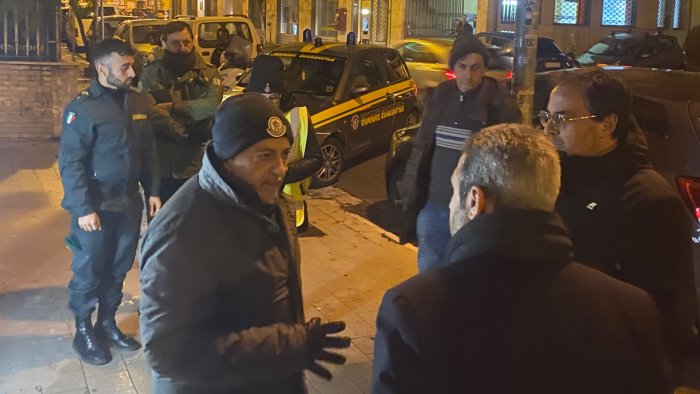 Salerno, blitz contro i ladri dell’indifferenziato