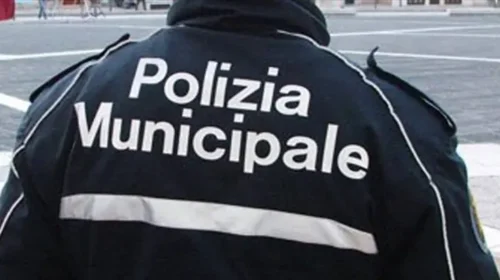 Slitta il concorso: la Municipale a Salerno nel caos