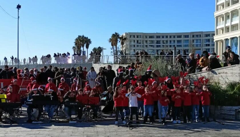 Successo e Magia alla VI edizione di ‘Babbo Natale viene dal mare…e non solo’ a Salerno