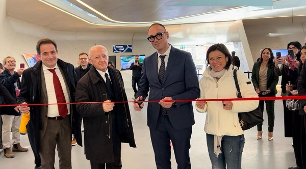 Salerno, anche De Luca alla stazione marittima  per il Salone “Un Mare di Foglie”