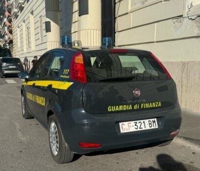 PROVINCIA, GUARDIA DI FINANZA NELLA STANZA DEL PRESIDENTE FRANCO ALFIERI