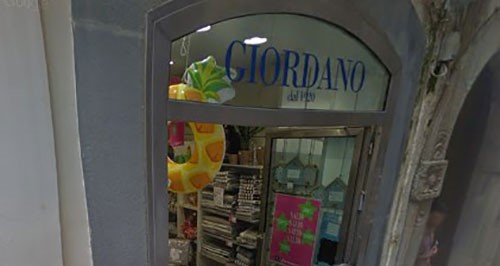 Salerno, Giordano chiude il  punto vendita di casalinghi in via dei Mercanti