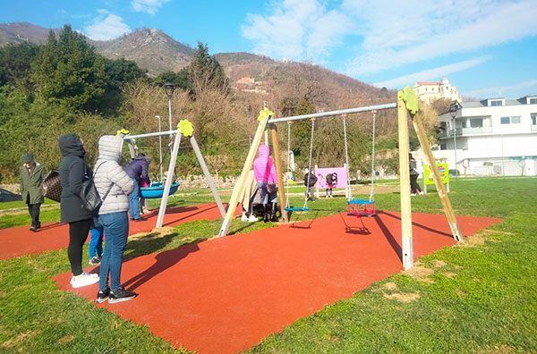 Nasce una nuova area giochi a Baronissi, il “Parco Pippo” nella Villa dell’ Arlecchino