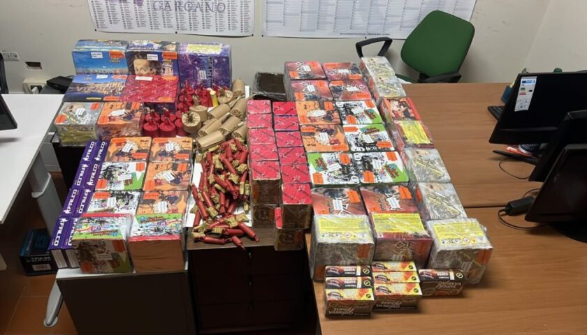 Battipaglia, sequestrati 24 chili di botti: arrestato rivenditore