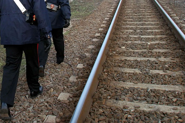 Rider investito e ucciso a Scafati dal treno della Circumvesuviana