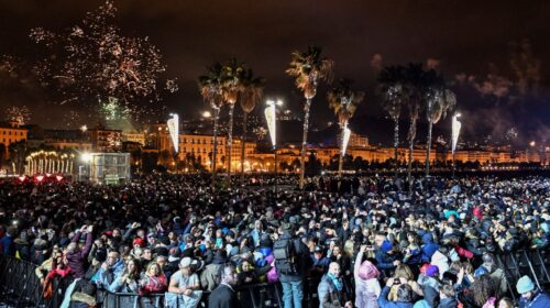 Salerno, conto alla rovescia per il concerto in piazza Libertà: divieti e consigli