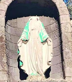 Pietre contro la statua: Madonna decapitata a Olevano sul Tusciano