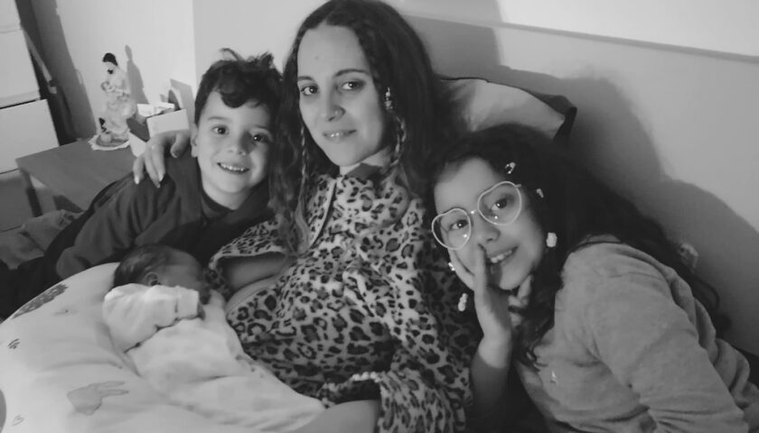 San Cipriano Picentino: la Sindaca Sonia Alfano accoglie la nuova nata in casa Naira Celano