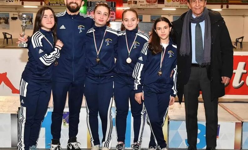 Club Scherma Salerno, le fiorettiste Under 14 sul 3° gradino del podio in Italia