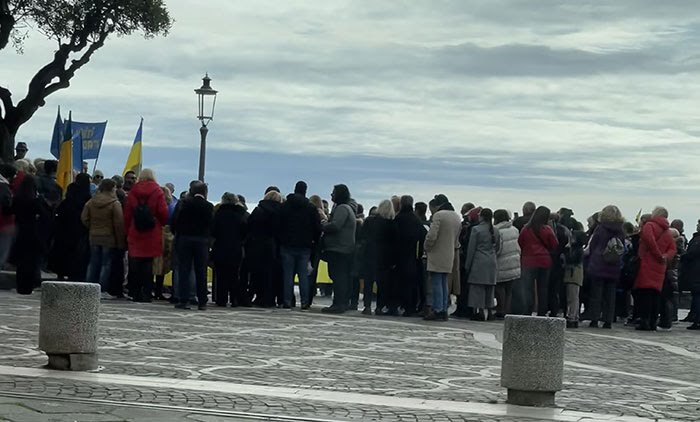 Guerra, Salerno si schiera con l’Ucraina