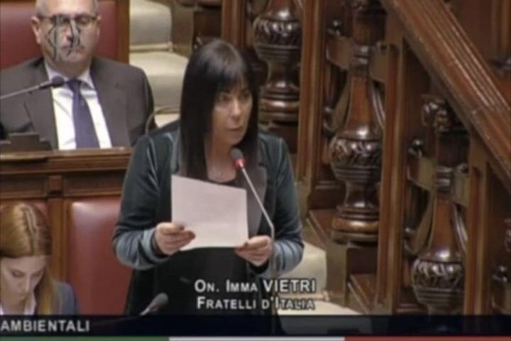 Sanita’, Vietri (FdI): “Liste d’attesa a Salerno compromettono diritto alla salute, interrogazione a Schillaci”