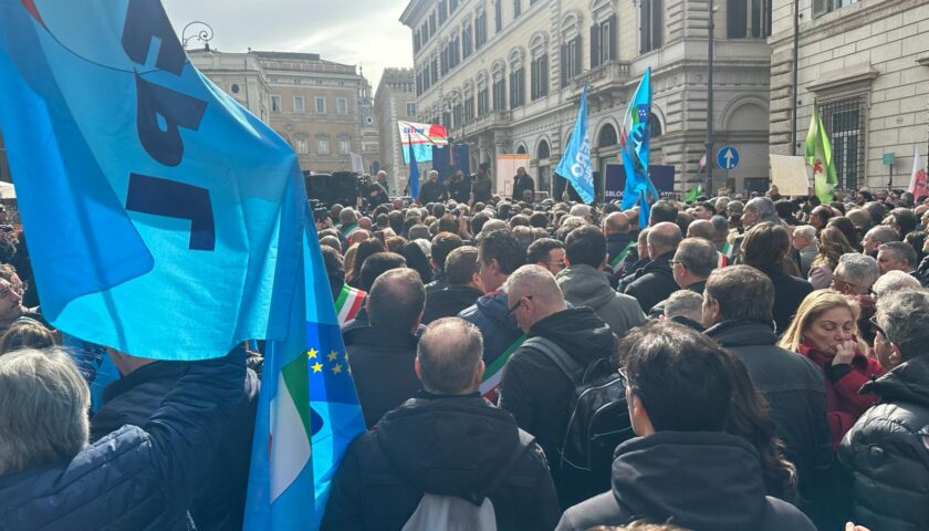 Manifestazione a Roma, Giuseppe Conte (5 Stelle): proteste di De Luca giuste