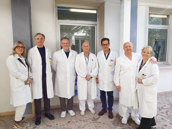 Tumori, in ospedale al Ruggi di Salerno procedure innovative per riduzione del cancro
