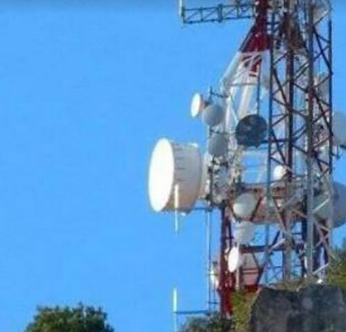Eccessiva roccia demolita, a Praiano sospesi i lavori per l’antenna telefonica