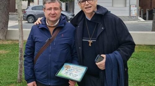 Il Comune di Caggiano con don Maurizio Patriciello omaggia don Peppe Diana